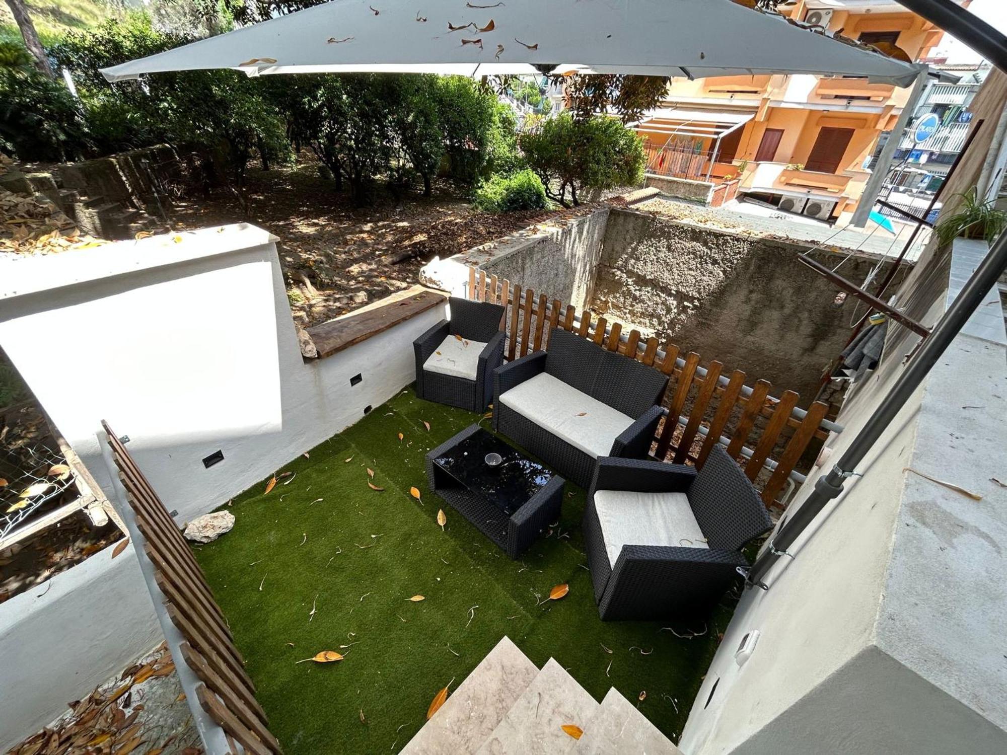 Affittacamere La Magnolia Bacoli Exterior foto